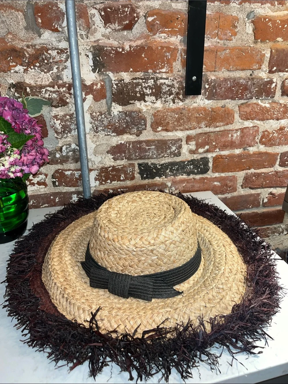 kATE SPADE Straw Sun Hat with Black Band and Fringed Edge 4 Inch brim